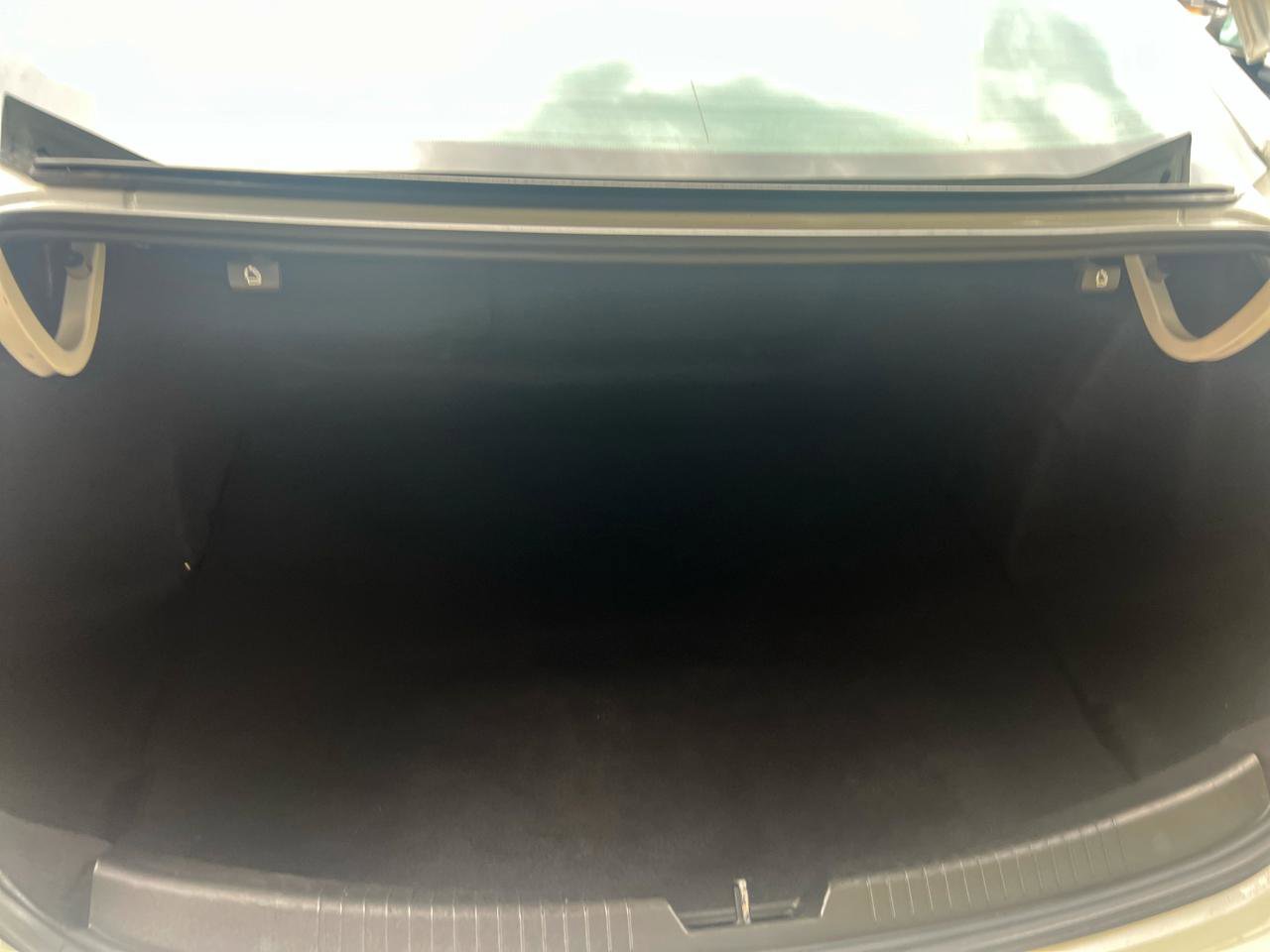 Used 2021 Chevrolet Malibu LT FWD image 13