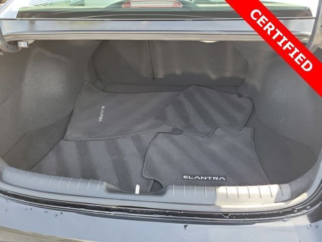 Certified 2023 Hyundai Elantra Limited w/ Cargo Package image 22