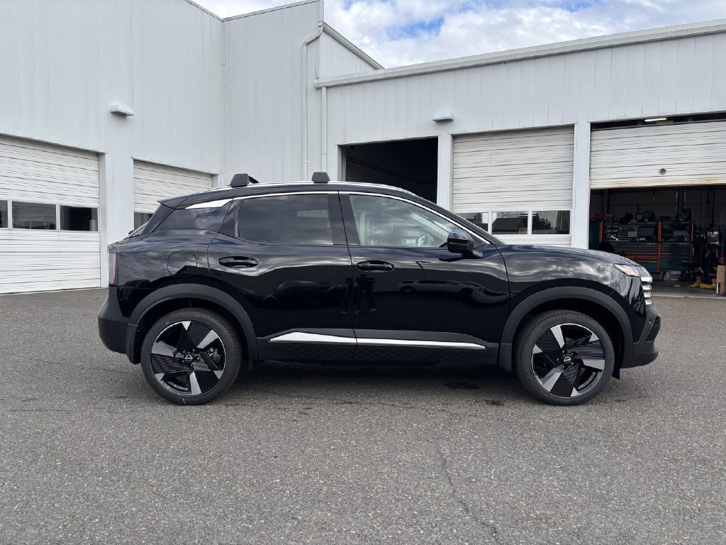 New 2027 Nissan Kicks SR AWD/4WD image 8