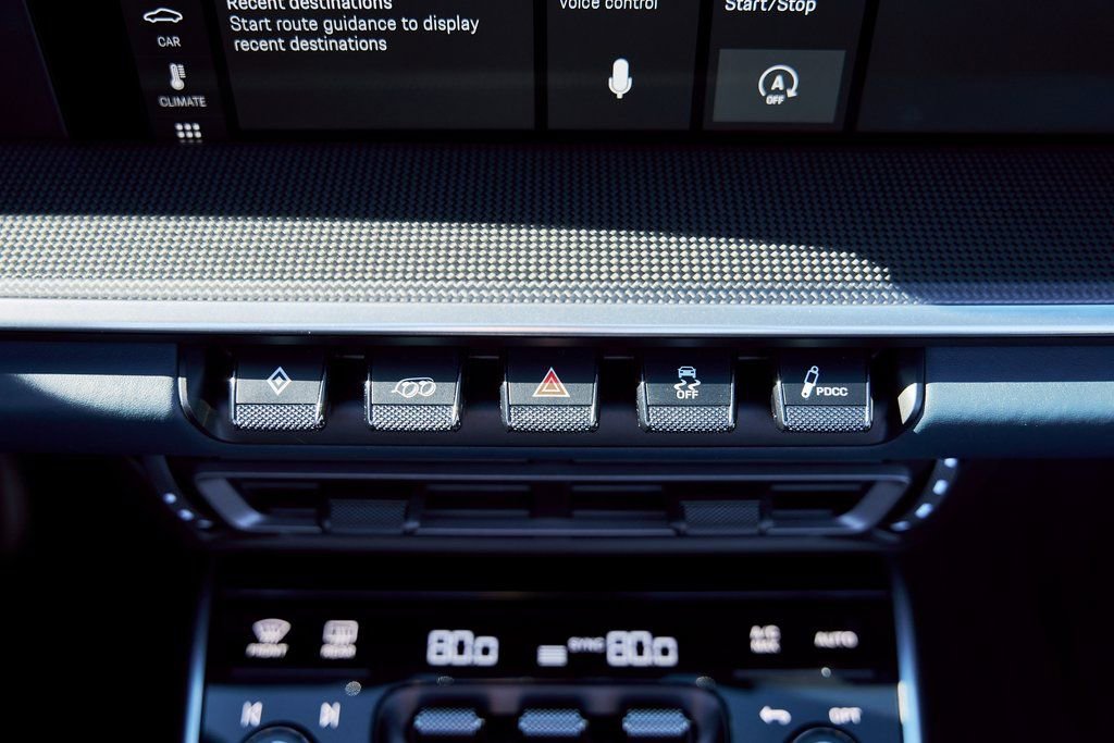 Used 2021 Porsche 911 Turbo S image 64