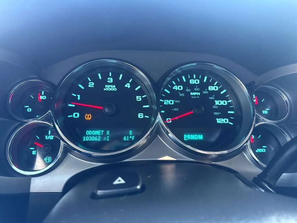 Used 2009 Chevrolet Silverado 1500 LT w/ Power Pack Plus AWD/4WD image 12