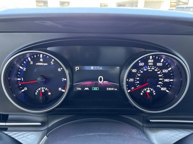 Used 2023 Kia Carnival LX FWD image 29