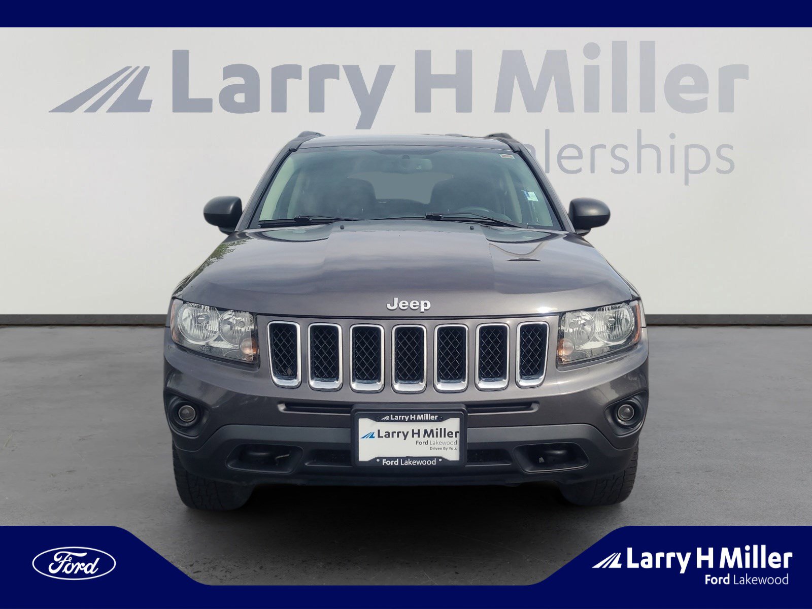 Used 2017 Jeep Compass Sport image 8