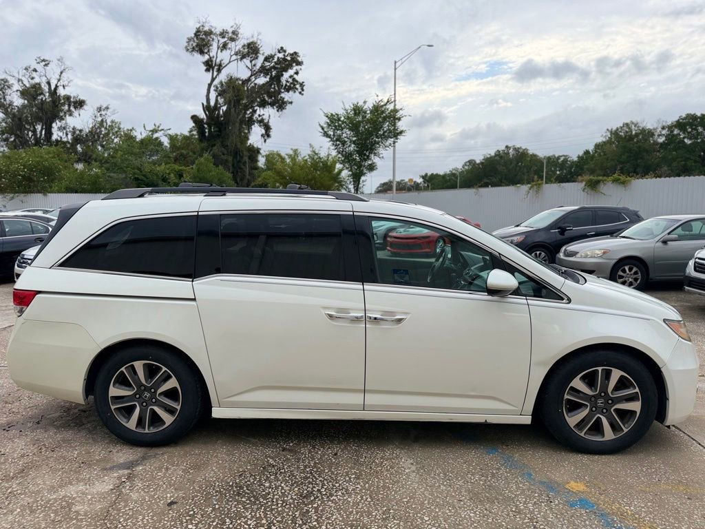 Used 2015 Honda Odyssey Touring Elite image 6