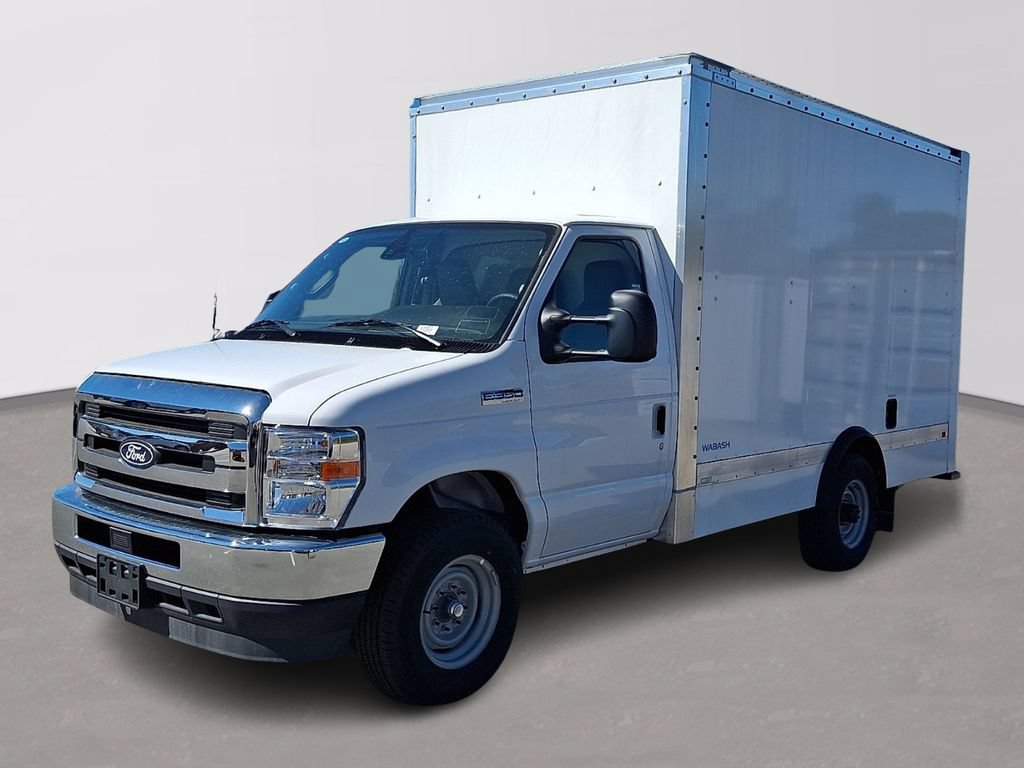 New 2026 Ford E-350 and Econoline 350 Super Duty w/ Power Equipment Group RWD image 3
