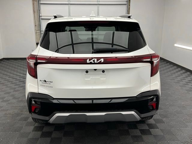 Used 2025 Kia Seltos S image 22