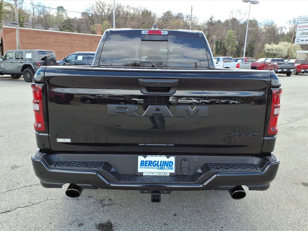 New 2026 RAM 1500 Express AWD/4WD image 5