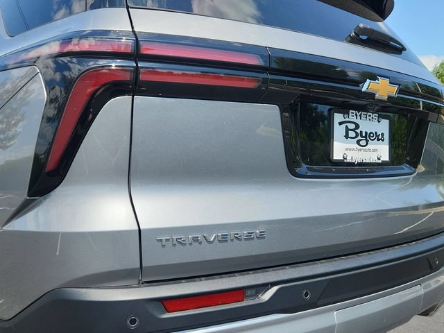 New 2026 Chevrolet Traverse LT w/ Driver Confidence Package FWD image 11