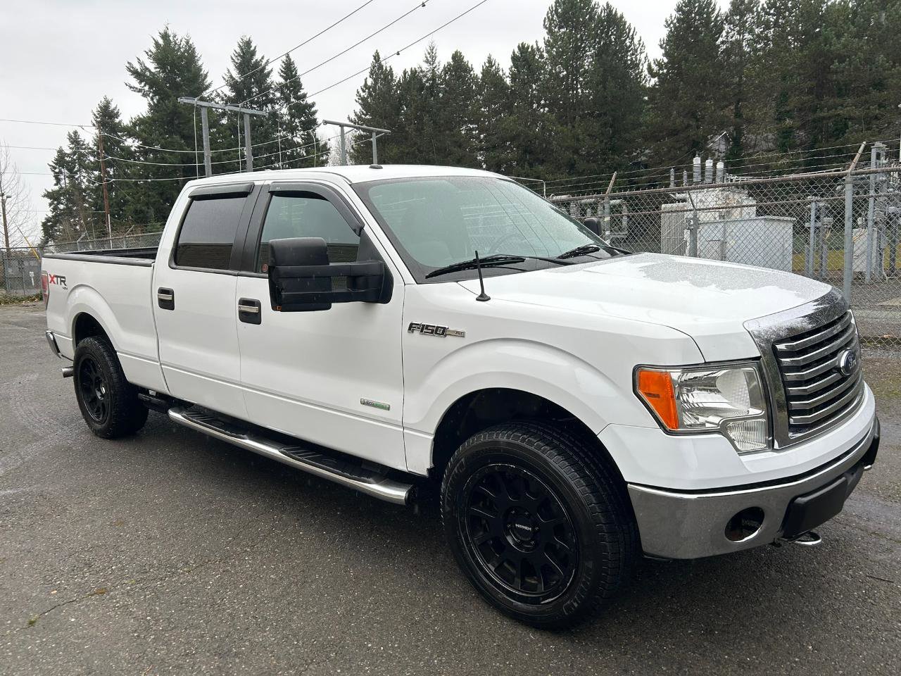 Used 2012 Ford F150 XLT w/ XTR Pkg image 3