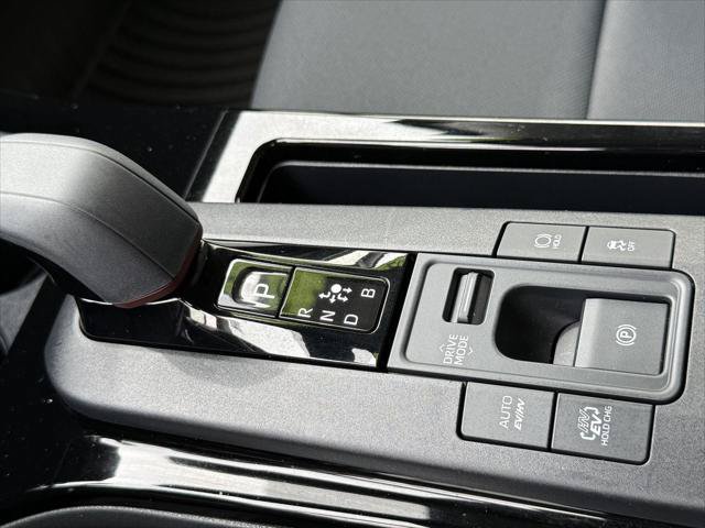Certified 2025 Toyota Prius Plug-In Hybrid FWD image 27