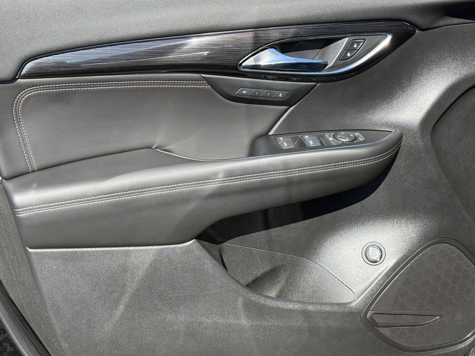 Used 2023 Buick Envision Essence image 17