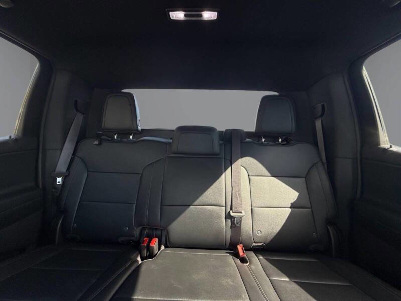 Used 2024 Chevrolet Silverado EV W/T image 25