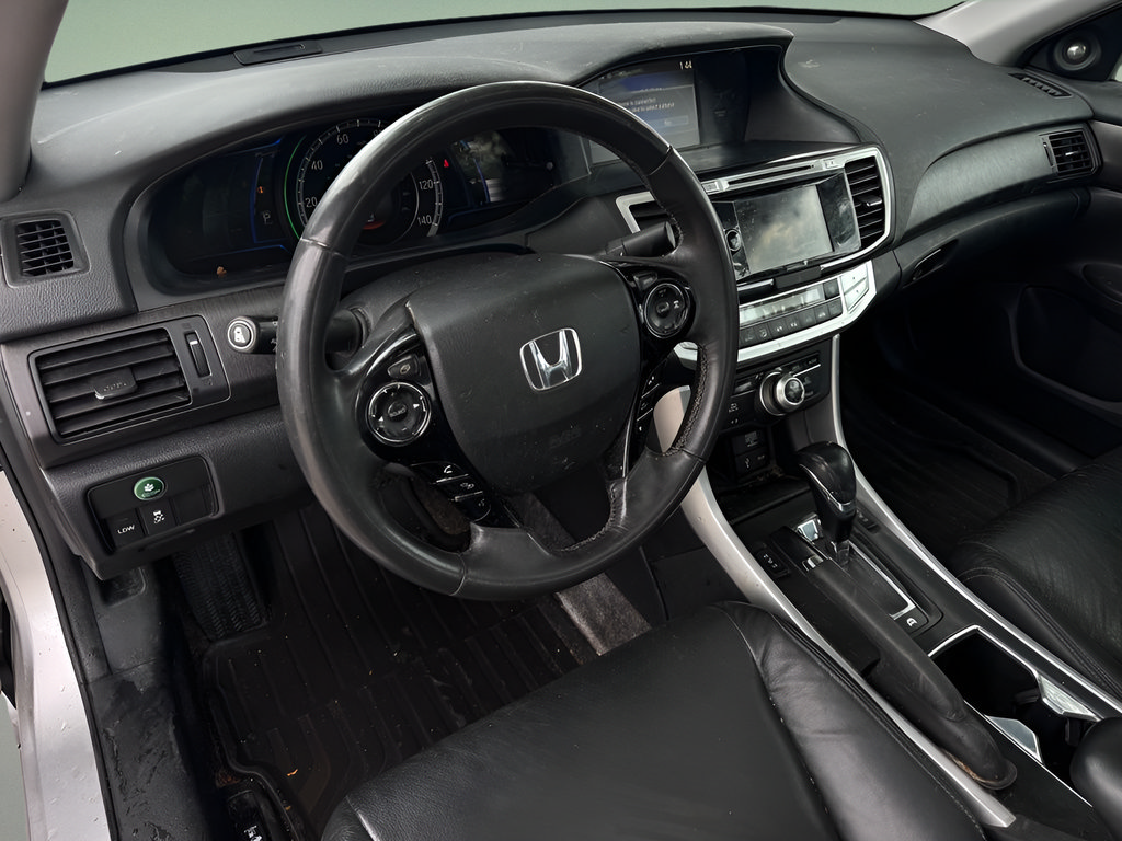 Used 2015 Honda Accord Touring image 22