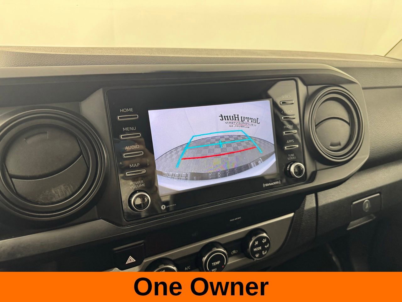 Used 2021 Toyota Tacoma SR image 3