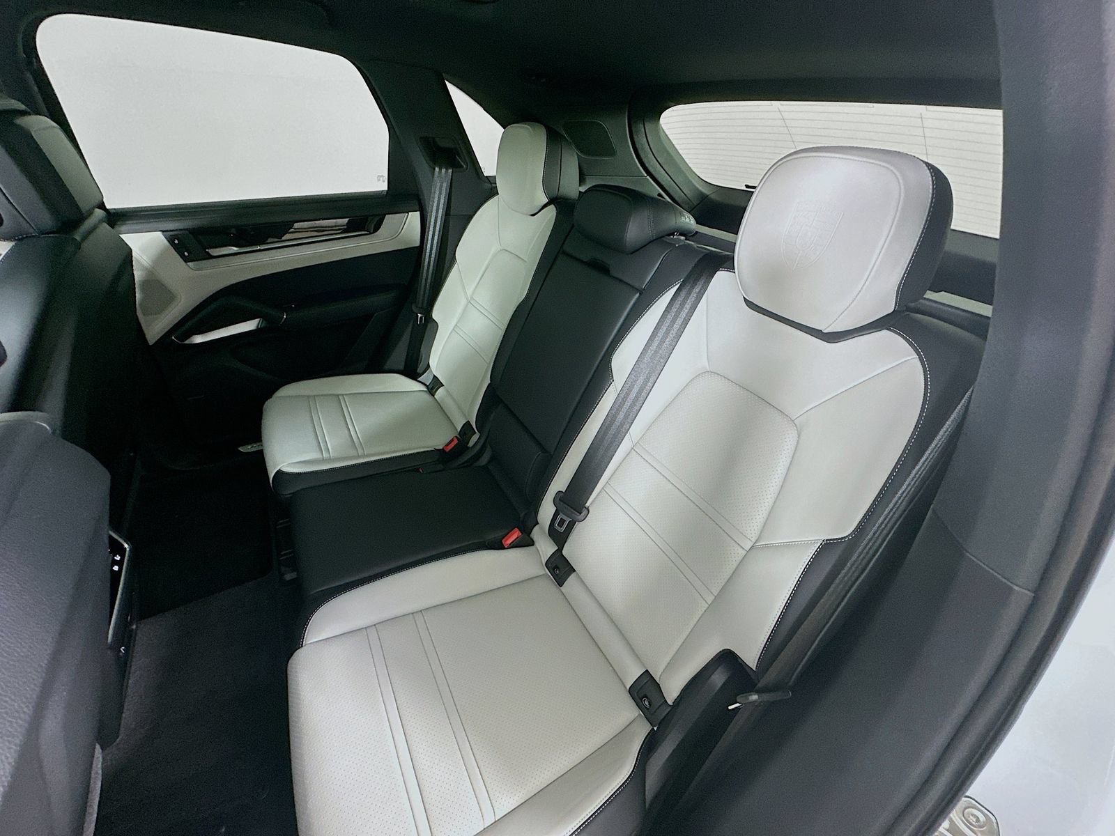 New 2026 Porsche Cayenne S AWD/4WD image 37