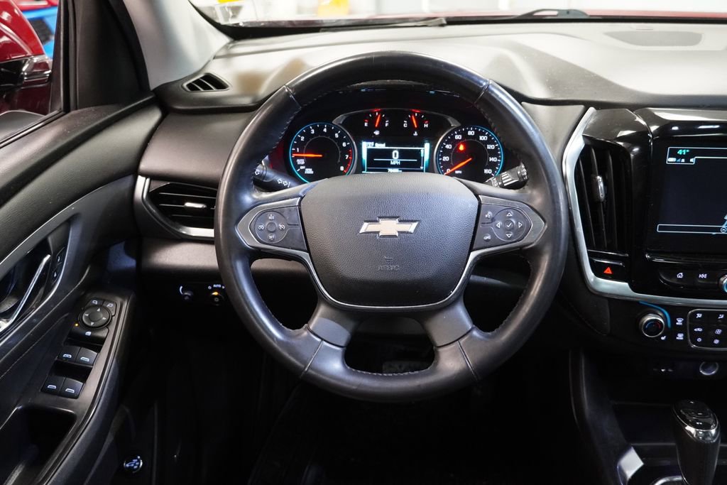 Used 2018 Chevrolet Traverse LT image 10