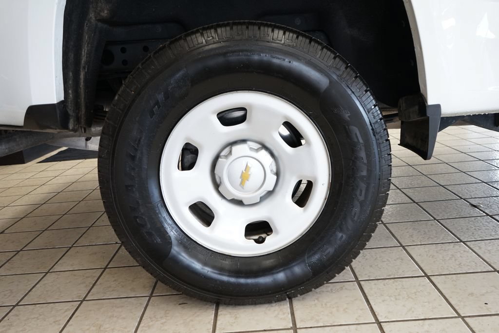Used 2020 Chevrolet Colorado W/T RWD image 46