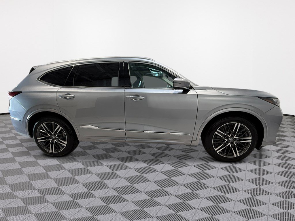 New 2026 Acura MDX w/ Advance Package AWD/4WD image 2