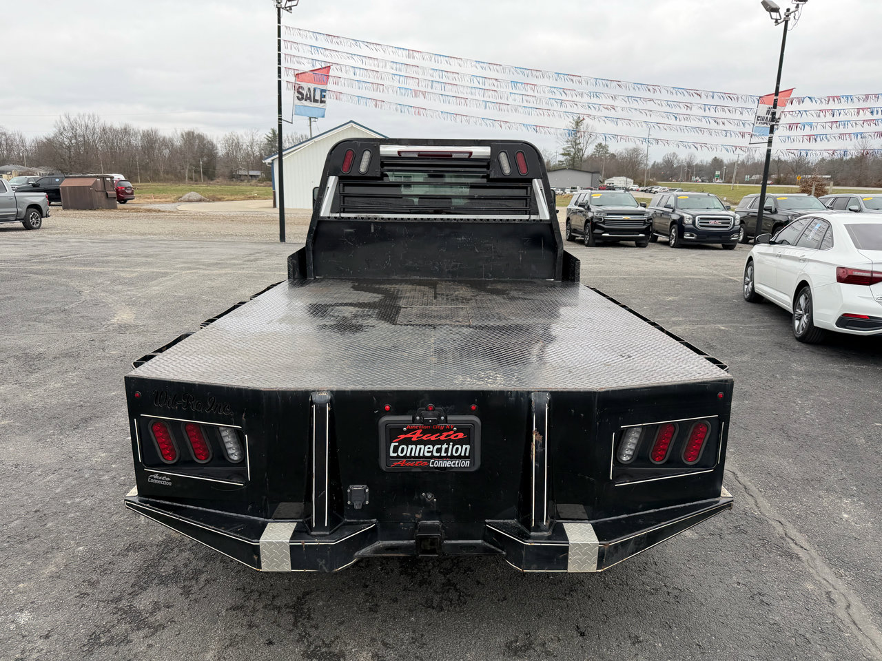 Used 2024 Chevrolet Silverado 3500 LT w/ Convenience Package image 5