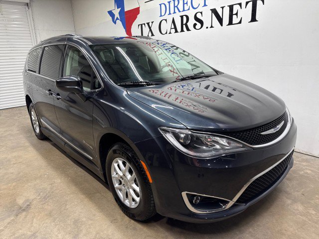 Used 2020 Chrysler Pacifica Touring-L image 2