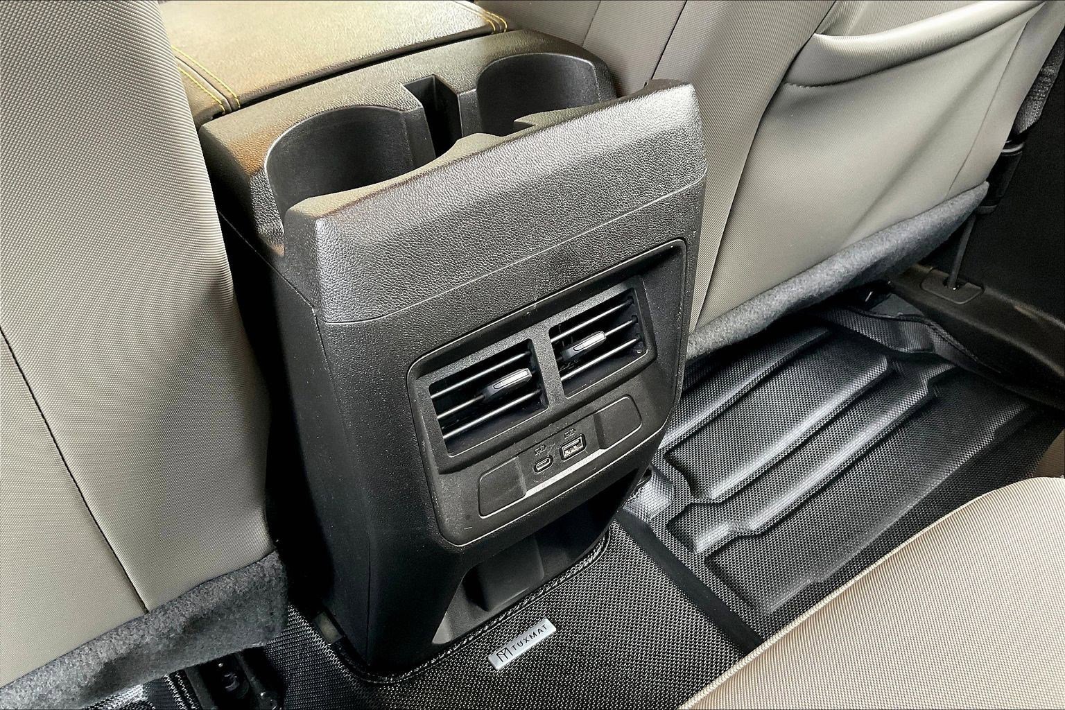 Used 2024 Chevrolet Colorado ZR2 image 12