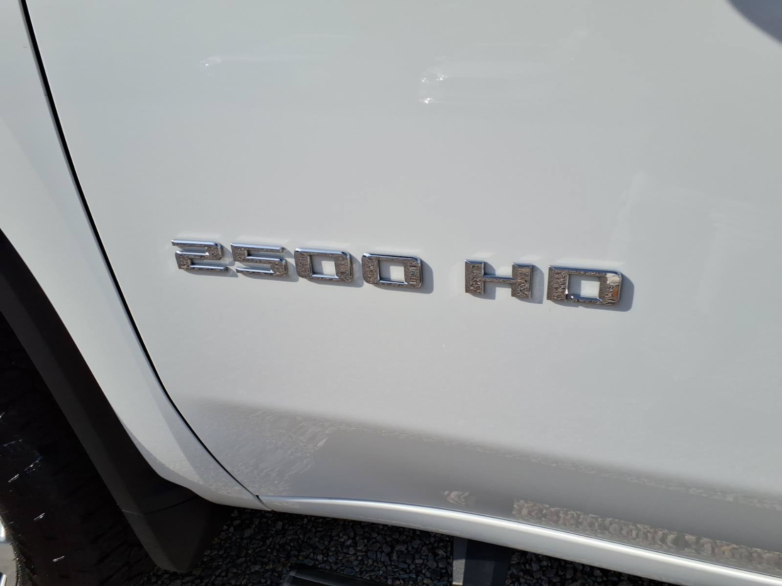 Used 2024 Chevrolet Silverado 2500 Custom w/ Custom Value Package AWD/4WD image 11