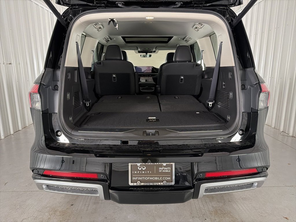 New 2026 INFINITI QX80 Pure image 12