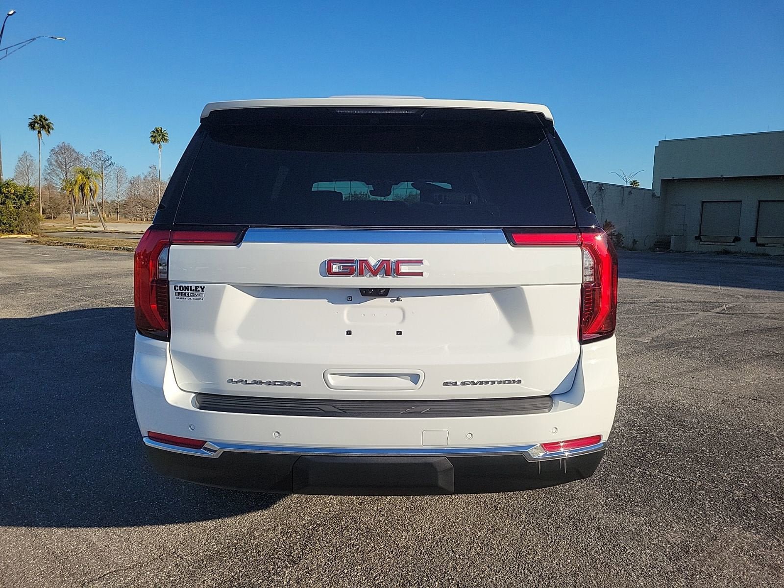 New 2026 GMC Yukon XL Elevation w/ Elevation Premium Package image 6