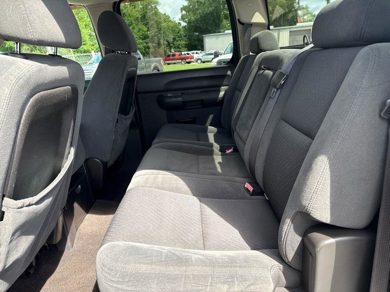 Used 2009 GMC Sierra 1500 SLE w/ Power Pack Plus RWD image 14