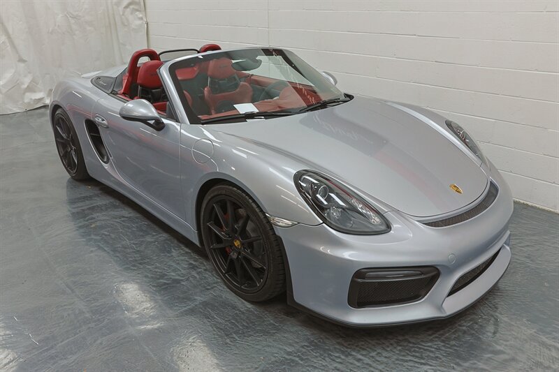 Used 2016 Porsche Boxster Spyder RWD image 31