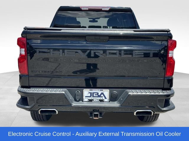Used 2021 Chevrolet Silverado 1500 LT Trail Boss w/ LPO, Dark Essentials Package AWD/4WD image 24