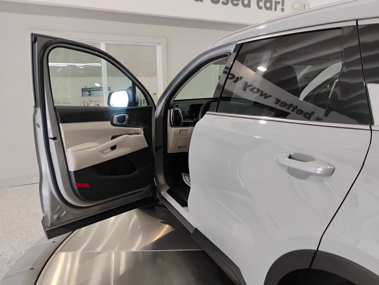 Used 2025 Kia Sorento S w/ Panoramic Sunroof Package FWD image 50