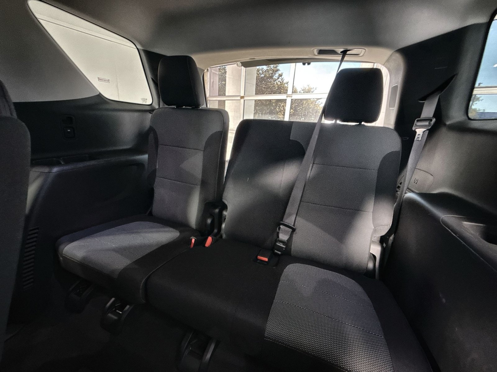 Used 2019 Chevrolet Traverse LT FWD image 26