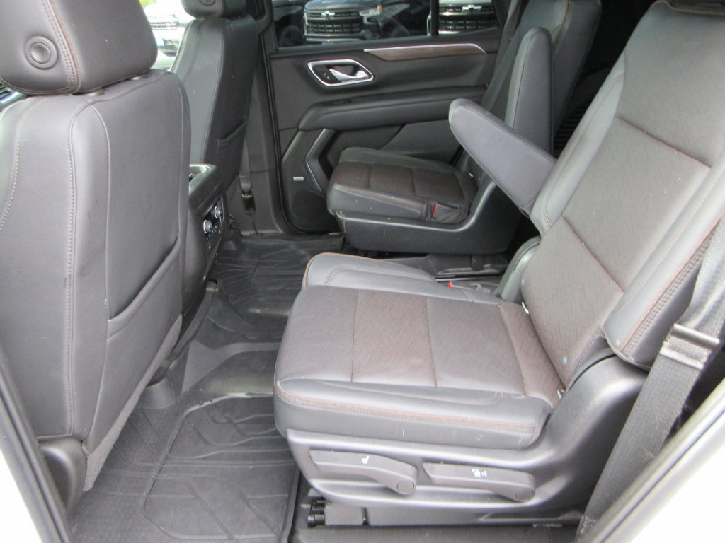 Certified 2022 Chevrolet Tahoe High Country w/ Max Trailering Package AWD/4WD image 15