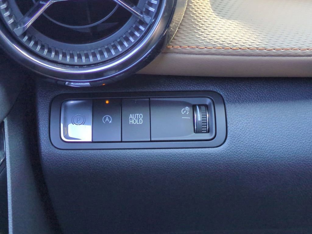 Used 2026 Chevrolet Equinox ACTIV w/ Safety and Technology Package image 18