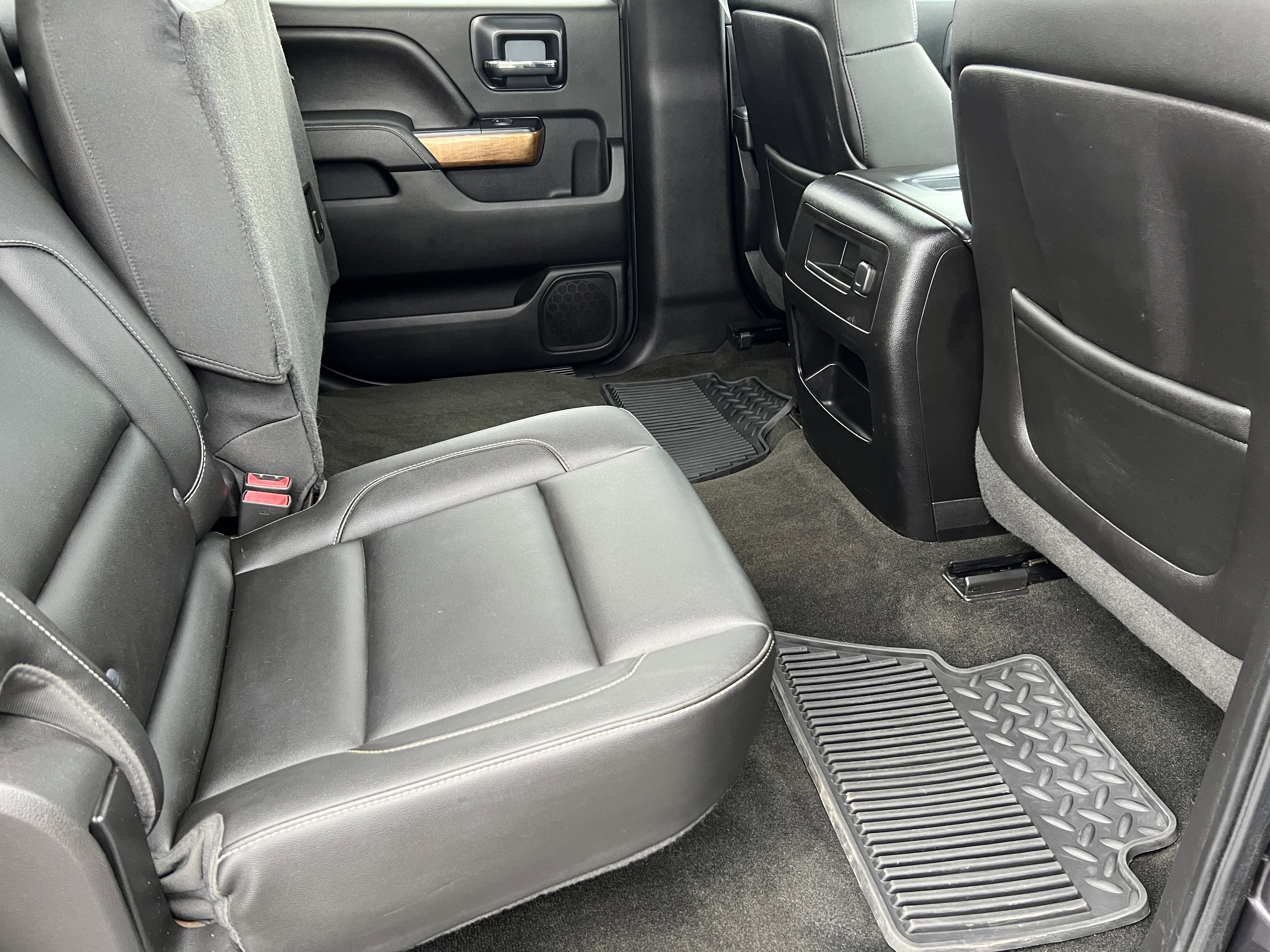 Used 2015 Chevrolet Silverado 3500 LTZ w/ Duramax Plus Package AWD/4WD image 19