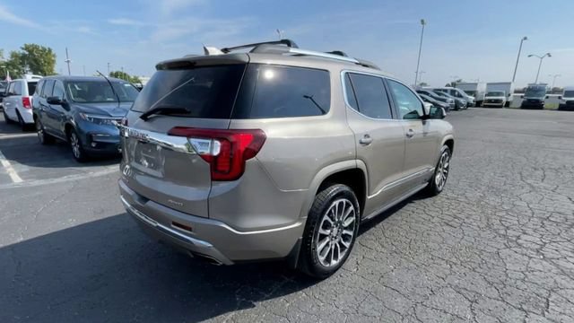 Used 2022 GMC Acadia Denali w/ Denali Ultimate Package AWD/4WD image 9