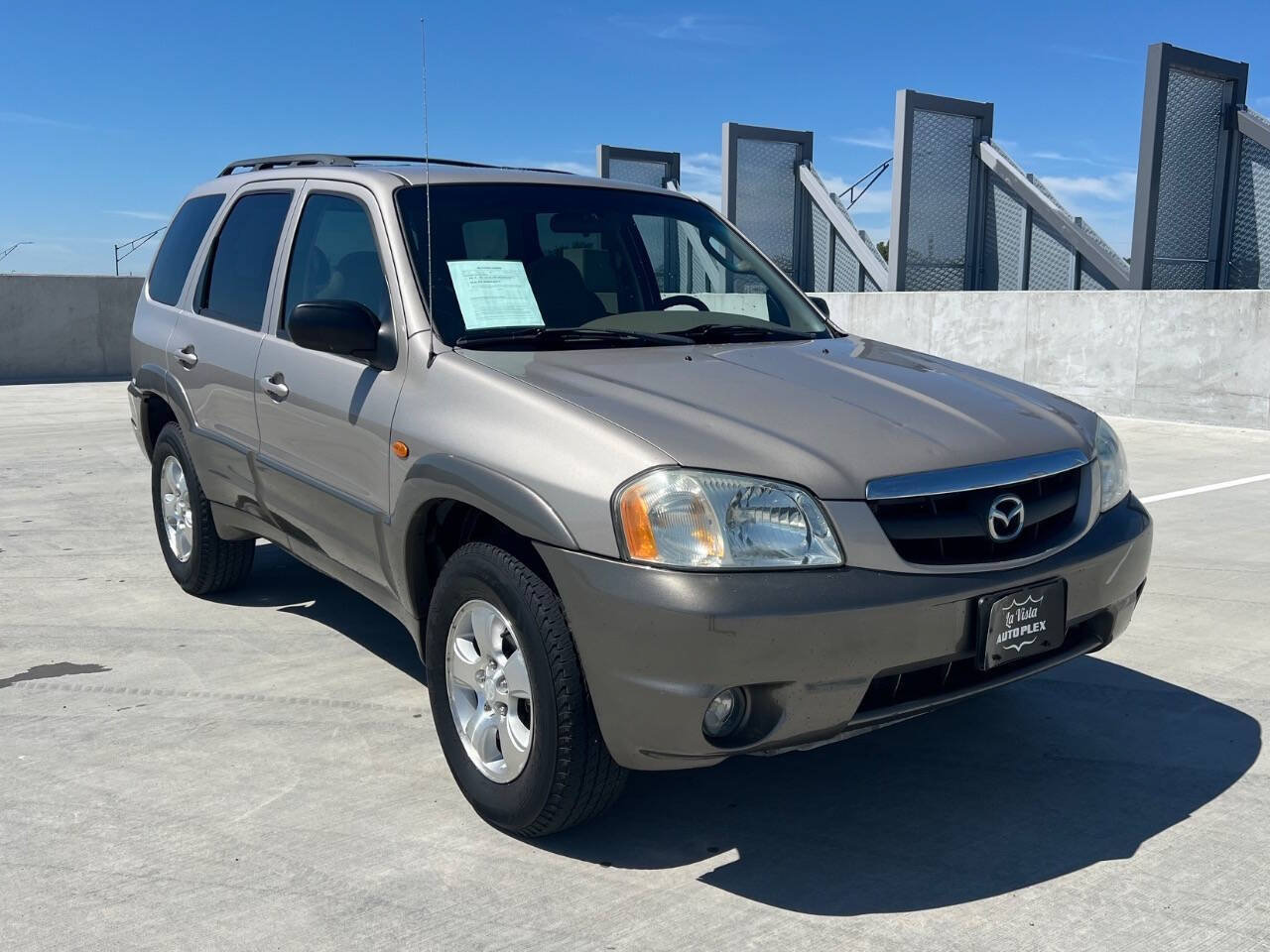 Used 2001 MAZDA Tribute LX AWD/4WD image 3