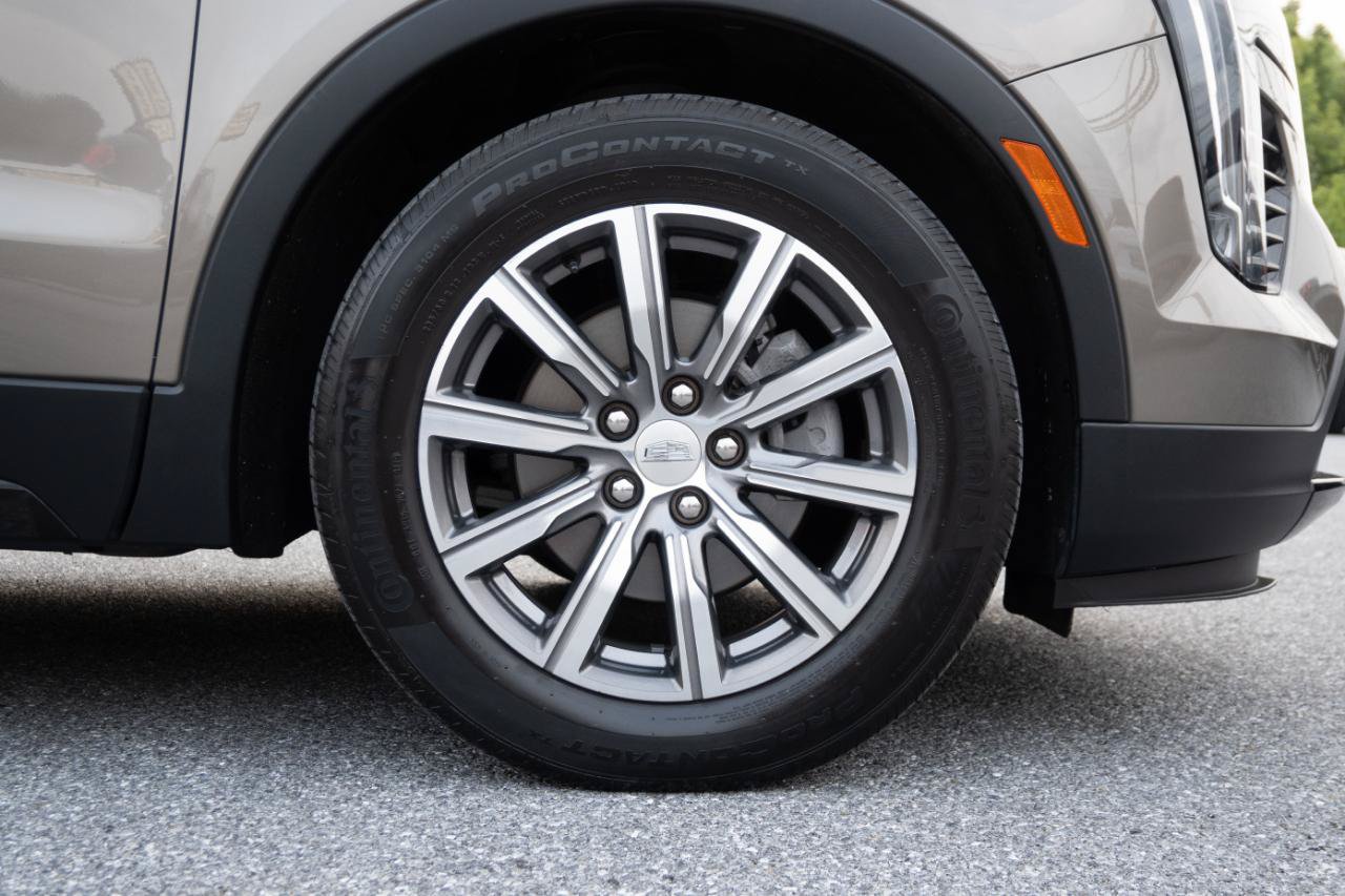 Used 2020 Cadillac XT4 Sport AWD/4WD image 39