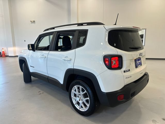 Used 2023 Jeep Renegade Latitude w/ Premium Group AWD/4WD image 7