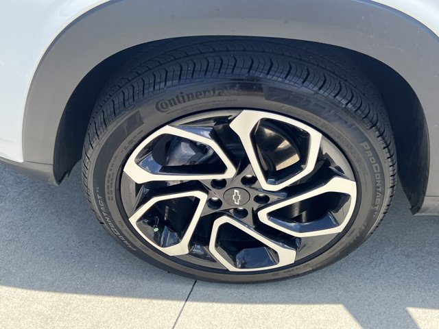Used 2024 Chevrolet Trax RS w/ Sunroof Package image 12