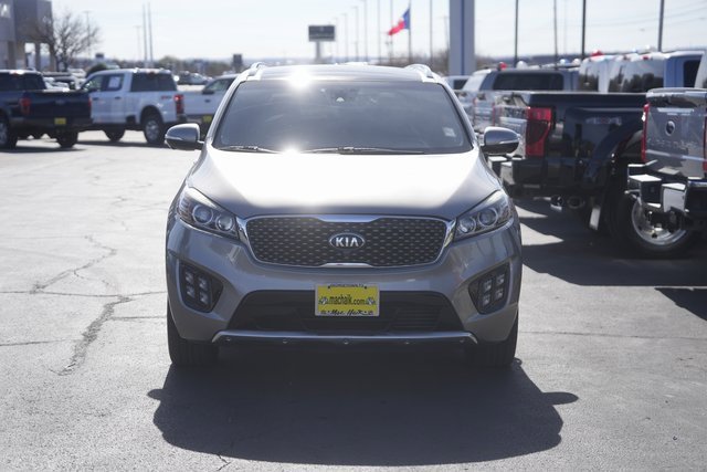 Used 2017 Kia Sorento SX image 3