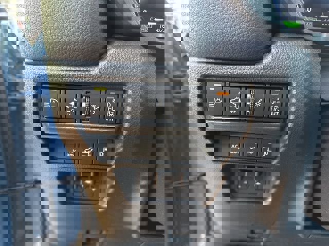 Used 2024 Toyota Land Cruiser image 30