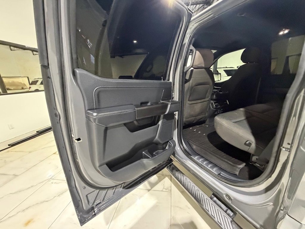 Used 2021 Ford F150 XLT w/ Equipment Group 302A High image 18