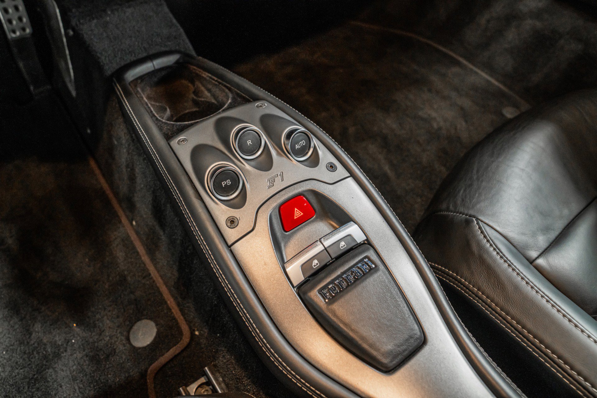 Used 2012 Ferrari 458 Italia Coupe image 25