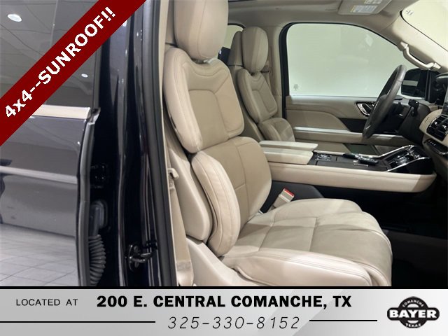 Used 2021 Lincoln Navigator Reserve w/ Luxury Package image 26