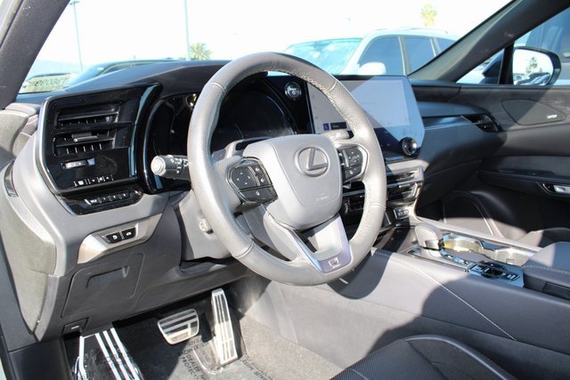 Certified 2024 Lexus RX 500h F Sport image 12