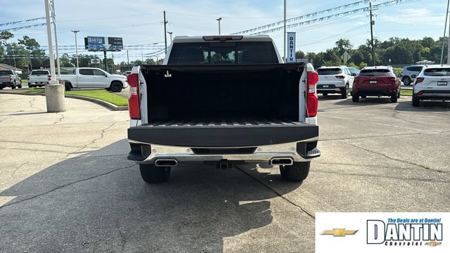 Used 2021 Chevrolet Silverado 1500 LTZ w/ LTZ Premium Package AWD/4WD image 31