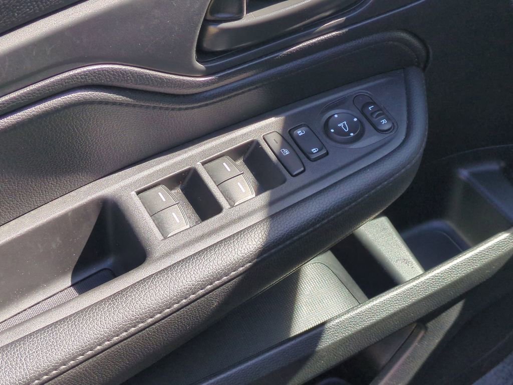 Used 2025 Honda Odyssey Sport-L image 13