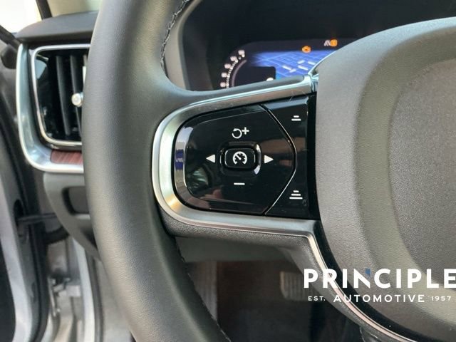 Certified 2025 Volvo S60 T8 Plus AWD/4WD image 20